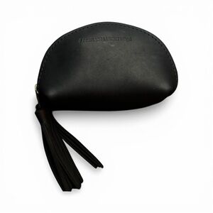 PORTLAND LEATHER Taco Tassel Pouch Black